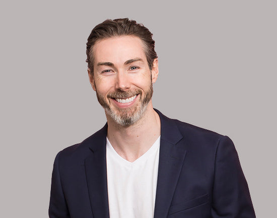 Dr Peter McQuilllan